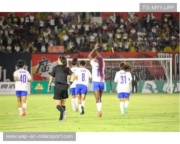 里斯本竞技追C罗式进球手：重塑足球历史的梦想之路