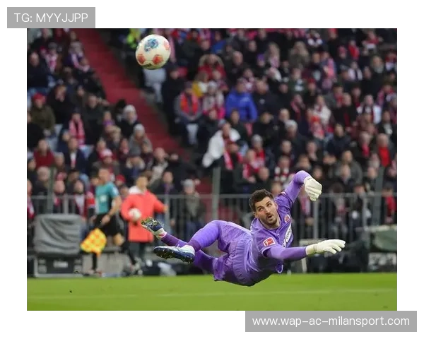 凯恩禁区抢点破门，拜仁慕尼黑门前太敏锐